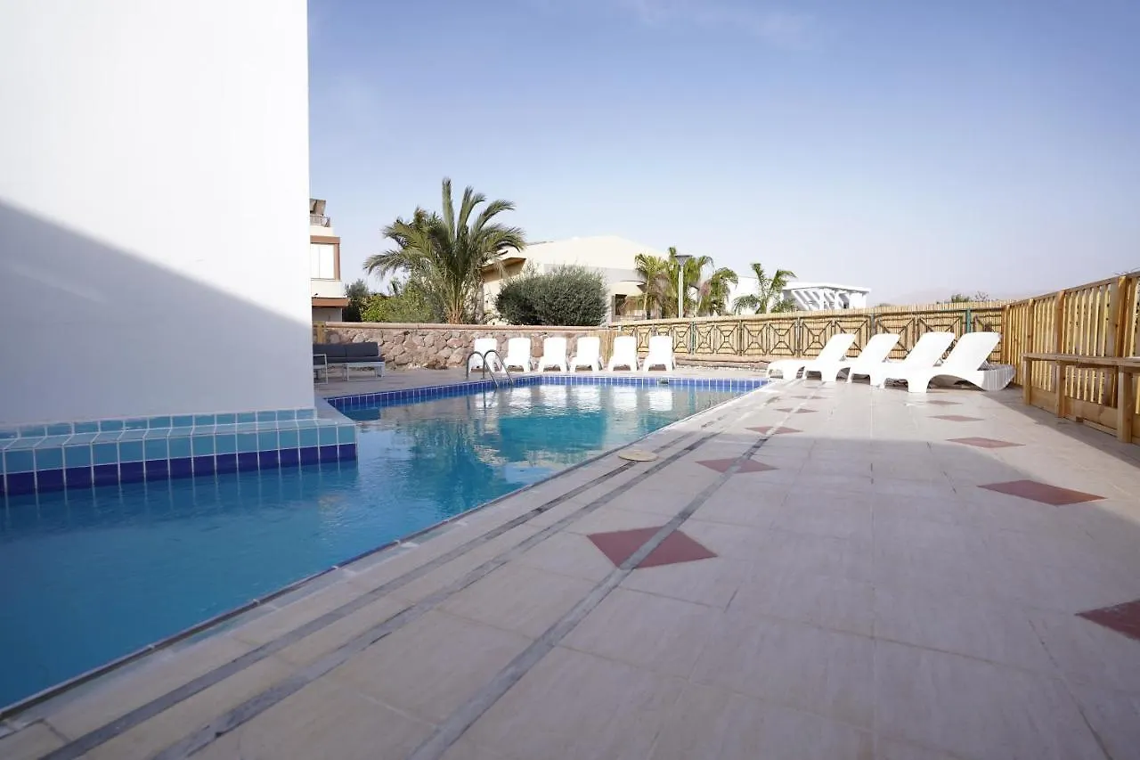אילת Yalarent Afarsemon Apartments With Pool - For Families & Couples 0*,
