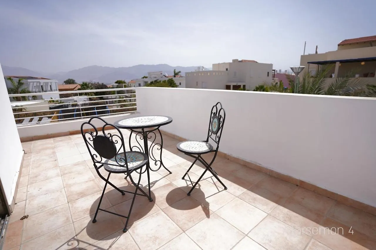 אילת Yalarent Afarsemon Apartments With Pool - For Families & Couples מלון דירות