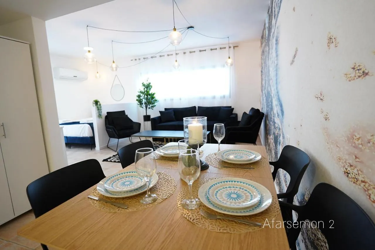 אילת Yalarent Afarsemon Apartments With Pool - For Families & Couples מלון דירות