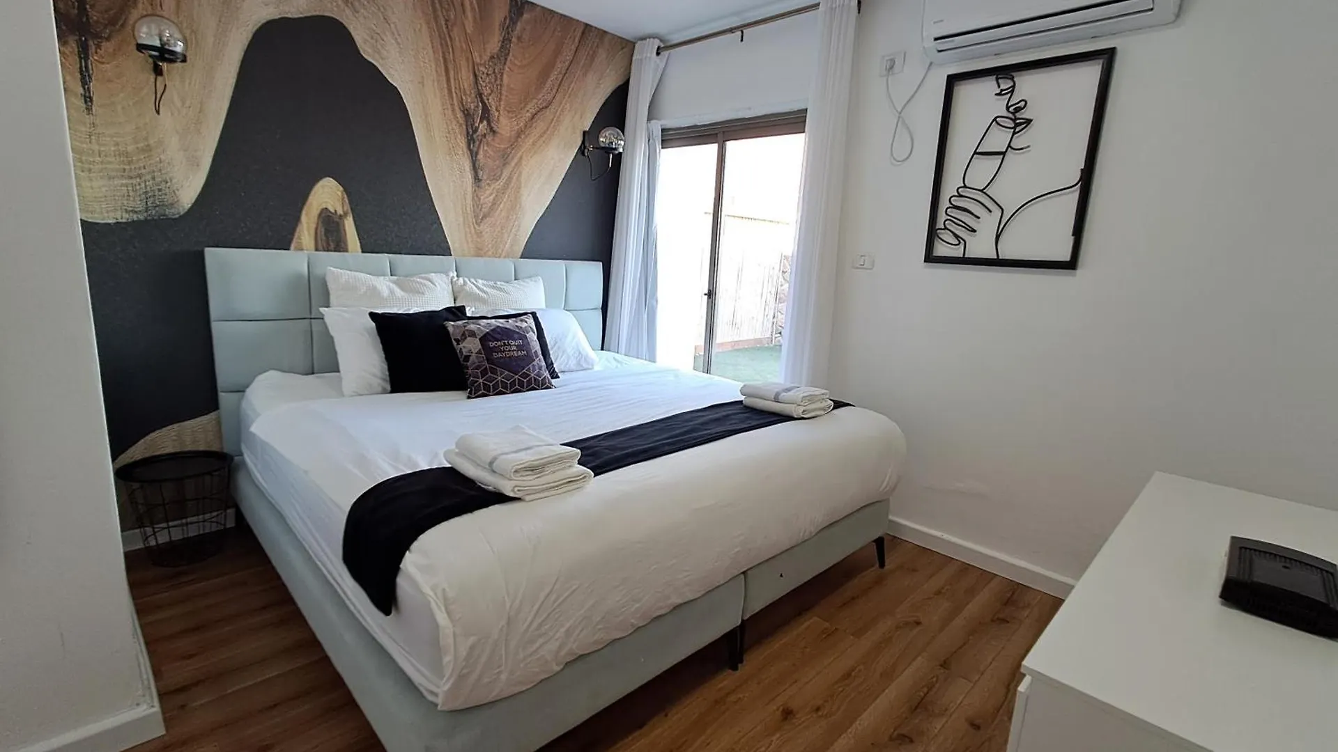 מלון דירות אילת Yalarent Afarsemon Apartments With Pool - For Families & Couples ישראל