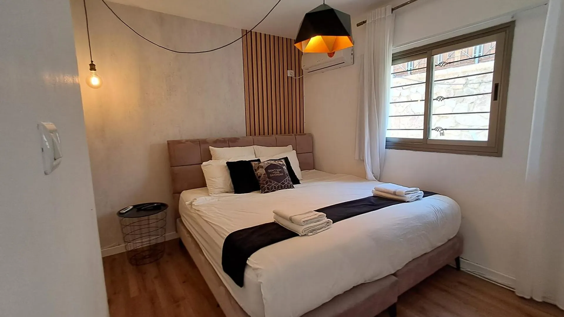 אילת Yalarent Afarsemon Apartments With Pool - For Families & Couples